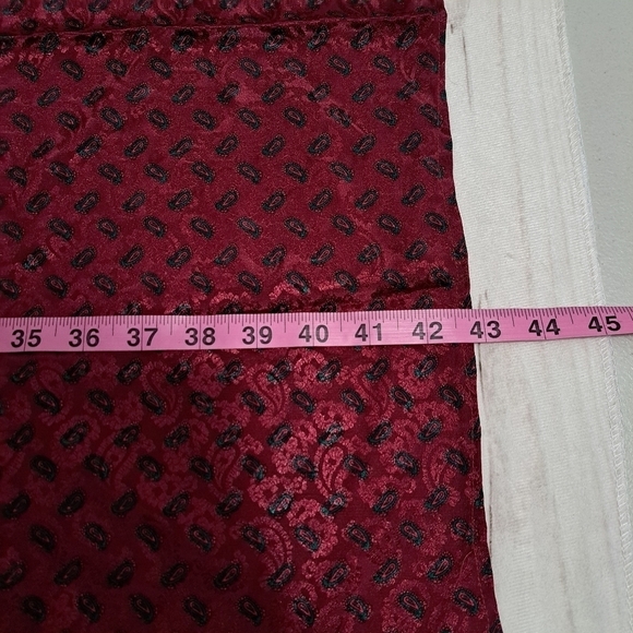 Red Paisley Scarf Handmade - Picture 3 of 7